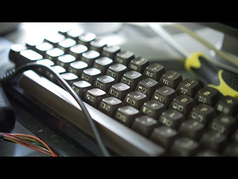 Retrobrightening Commodore 64 Key Caps