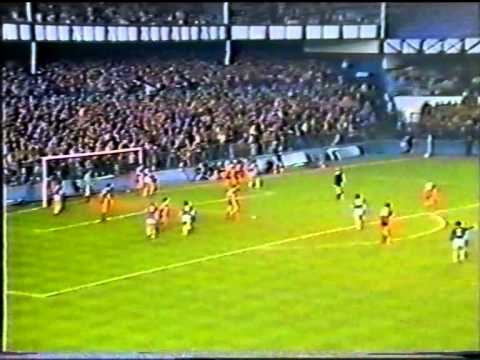 Everton 5 Nott'm Forest 0 - 15 December 1984 (No commentary)