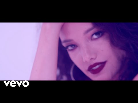 download lagu mp3 mp4 Poesy, download lagu Poesy gratis, unduh video klip Poesy