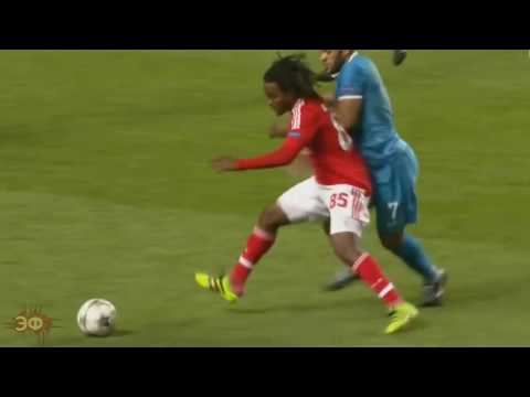 Renato Sanches tackle vs Hulk