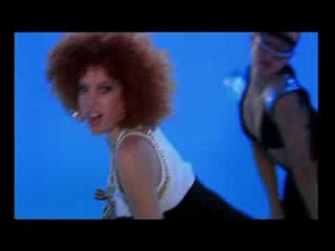 JUNIOR CALDERA - Sleeping satellite (clip officiel)