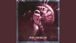 Ella En Mi Cama Lyrics English Translation