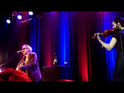 Wayne Hussey (The Mission) - Like a Child Again - Utrecht - Tivoli 25 november (15/16)