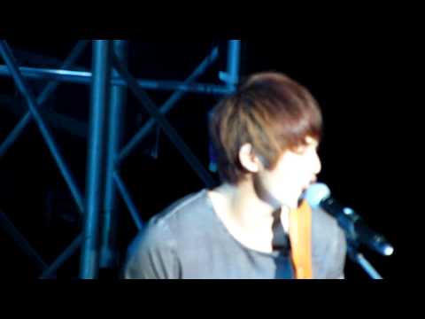 [Fancam] 22/09/12 CNBLUE Live in London - Have a Goodnight