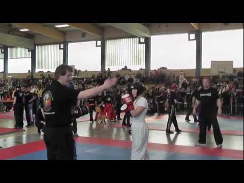 2013-03-13 IDM der WKF Angelique Maschl LK -63Kg Gold im Finale - Sugambrer Fightclub Würzburg