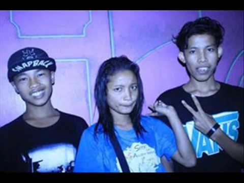 download lagu mp3 mp4 Dj Wahid 2017, download lagu Dj Wahid 2017 gratis, unduh video klip Dj Wahid 2017