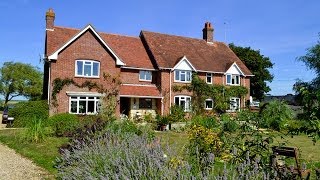 preview picture of video 'Affordable Isle of Wight B&B at Ford Farm House in Whitwell'