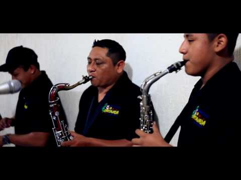 LA CARCAJADA LA MIRADITA