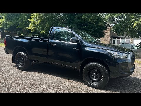 TOYOTA HILUX *ACTIVE EDITION* SINGLE CAB PICK-UP (2023 - DELIVERY MILES) D-4D - AUTO STOP / START