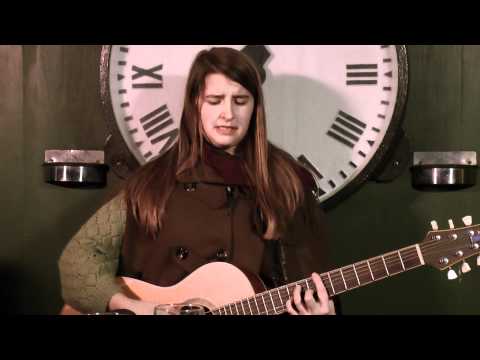 Happy Half Sessions - Leonie Evans - 'Blood Thirsty Blues'
