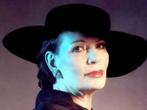 Radojka Šverko - Meni je ljubav sve na svijetu bila