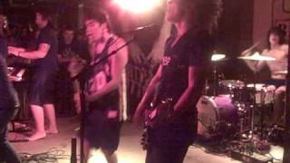 Download lagu Attack Attack! - Intro/Stick Stickly live 6/12/09 mp3