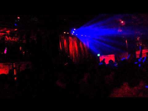 Pryda Friends - Fehrplay & Jeremy Olander @ The Mezzanine (Holding On - Maor Levi))