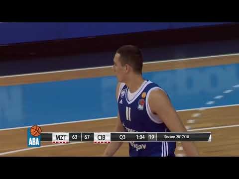 Fantastic alley-oop by Garcia and Minchev! (MZT Skopje Aerodrom - Cibona, 23.10.2017)
