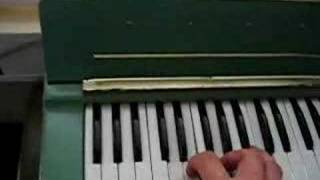 Video thumbnail for Hohner Organetta by WonderSander
