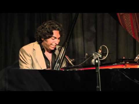 CASA PATAS, FLAMENCO EN VIVO 132 - PELLIZCOS 2012: DIEGO AMADOR