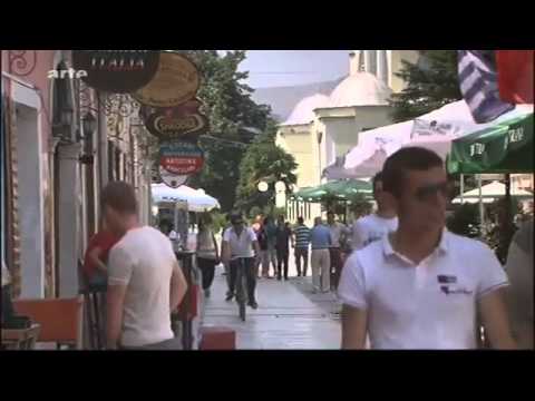 Zu Tisch in Albanien / Cuisines de Terrorirs le Albanie (Theth, Albanian Alps)