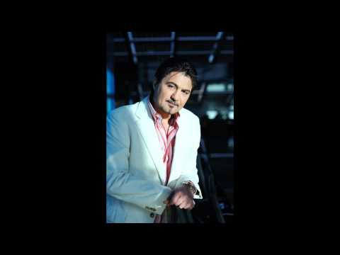 IVAILO GIUROV - RECITAR...VESTI LA GIUBBA