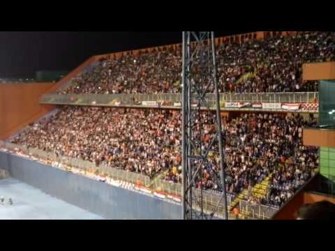 Croatian fans singing