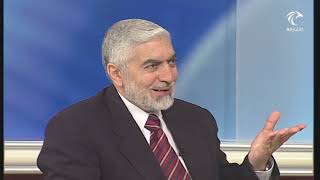 صورة لمسات بيانية ( 148 ) [ يَقْبَلُ التَّوْبَةَ عَنْ عِبَادِهِ ] [ استعمال المثنى والجمع للسماء والأرض ]