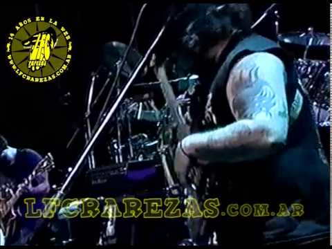 Videoclip de Piraña, Todos Los Argentinos Somos D.T. (Versión Remasterizada 2008) — Los Fabulosos Cadillacs