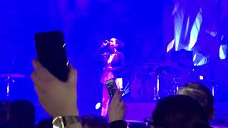 Tegan and Sara - 100x  (Live) @ Roundhouse, London | 13th February 2017