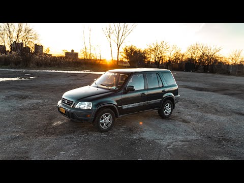 THE BEST DAILY CAR EVER - MY 1998 HONDA CRV - SHORT FILM