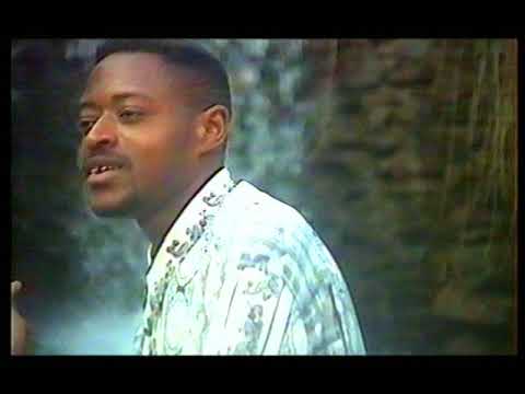 Kache Kashala - OZALI MOKELI (Official Video)