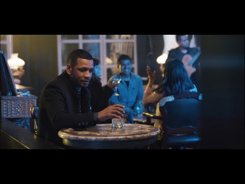 HAY DÍAS COMO HOY... - Carlos Farfán