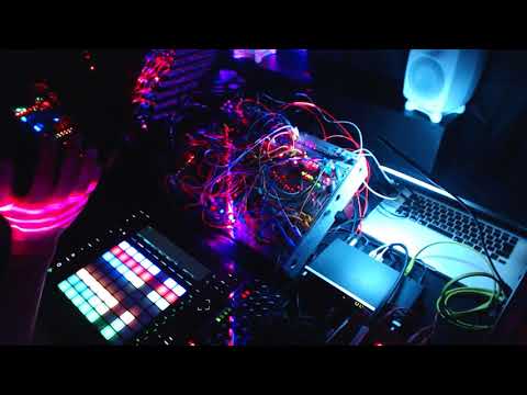 Powwow Spotlight: Machìna