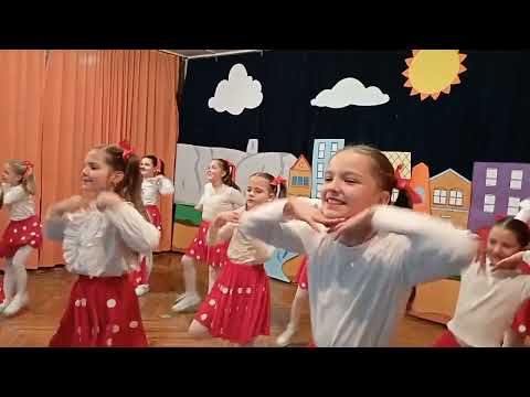 Ples : Dobar dan!  Choreographer: Nataša Klišanin