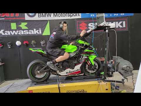 2022 Kawasaki ZX10R Dyno run M4 Exhaust at DFW Superbikes