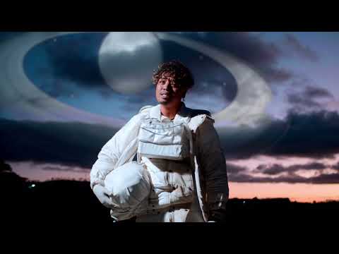 TANJONA RANDRIANARIVELO - AHY (Official Music Video)