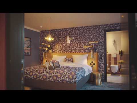 10  Large Room - 25hours Hotel Paris Terminus Nord