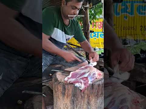 আজকে দীপঙ্কর দার কাছের থেকে দেশি মটন নিলাম #yutubeshorts #mutton #muttonshop #muttoncuttingvideo
