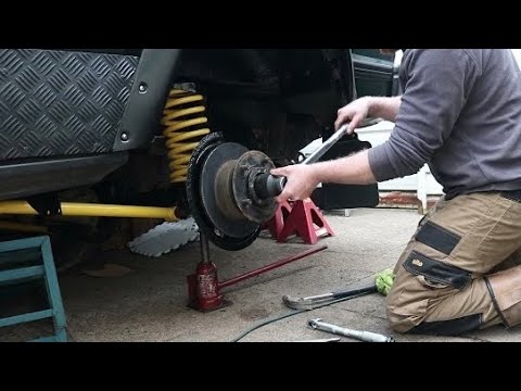 How to adjust land rover wheel bearings