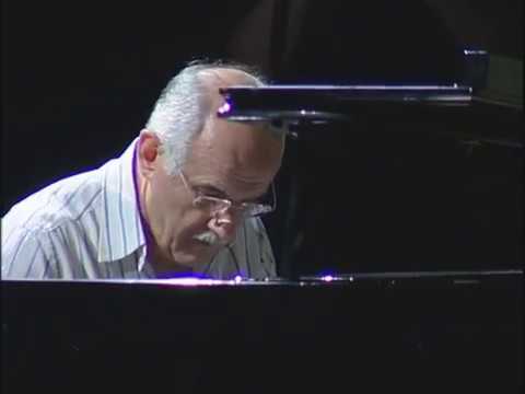 Kornelije Kovac - Iz glave, oslobodjen notalnih okova