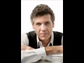 Thomas Hampson sings Largo al Factotum from The barber of Seville by Rossini