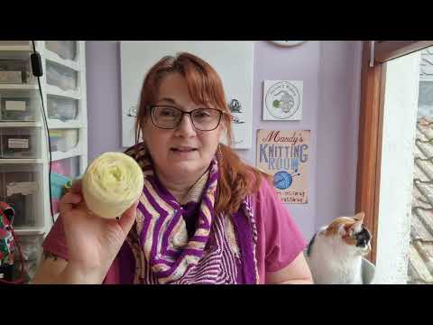 Mouse's Makes Knitting Podcast Episode 92