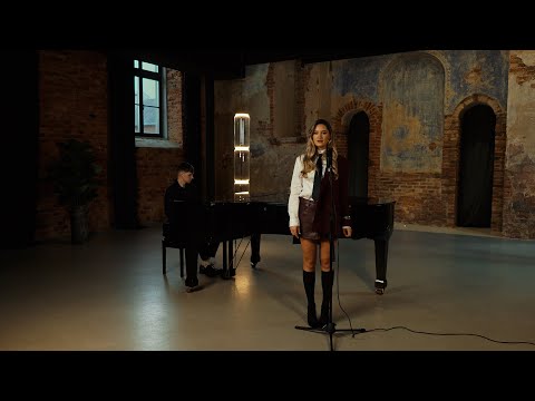 Gintarė Korsakaitė - Dvi Minutes (Lėta versija)