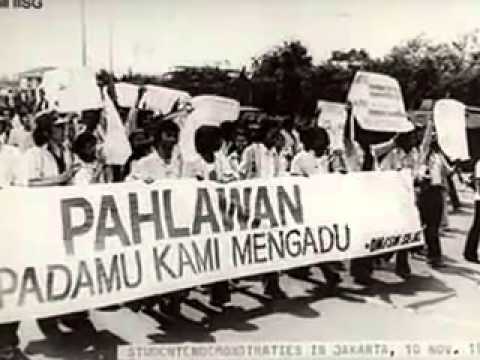 download lagu mp3 mp4 Lagu Gugur Bunga Mp4, download lagu Lagu Gugur Bunga Mp4 gratis, unduh video klip Lagu Gugur Bunga Mp4