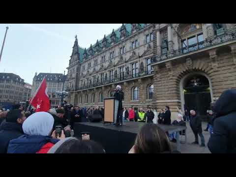 Lexim Kur'ani në sheshin e qytetit të Hamburgut || Hoxhë Ensar Sinani