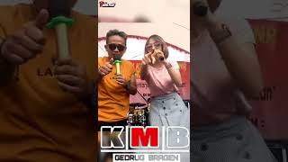 Download lagu Putri Kristiya Sapa Penonton #short #solo #kmb #shorts #sragen #mc #penyanyi #indonesia #youtuber mp3