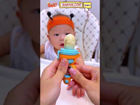 How can babies enjoy fruit safely at 5 months? Try this Baby Fruit Feeder Pacifier! #BabyCare