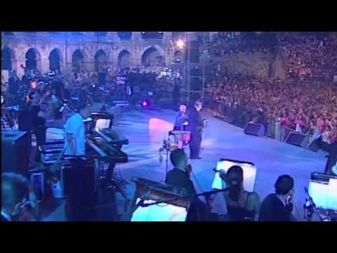 Oliver Dragojević - Vjeruj U Ljubav (With Oto Pestner) (Live)