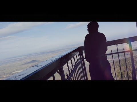 Ks. Jakub Bartczak - Bóg Jest Działa (prod.Kris Scr)