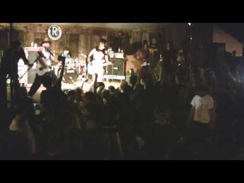 Murder Thy Maker - 01 - Calm Before the Storm and Tapping﻿ Out (live Welland)