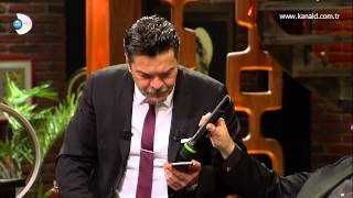 Beyaz Show - Akıllı telefon asistanı ile Beyaz ve Ata Demirer&#39;in komik muhabbetleri!