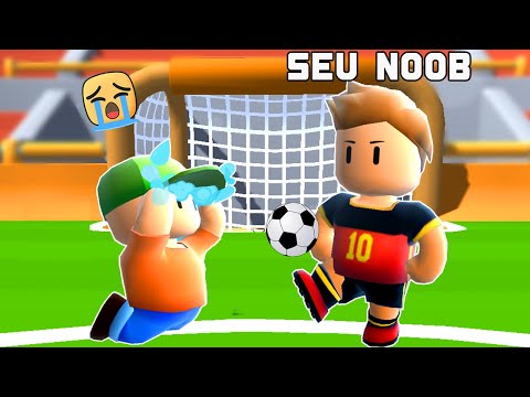 THE HUMBLE BOY'S DREAM WAS TO BE A SOCCER PLAYER FOR THE STUMBLE GUYS (HE WAS HUMILIATED)