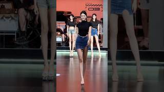 beautiful girl street fashion tiktok #chinesefashion #mejoresstreetfashion #shorts